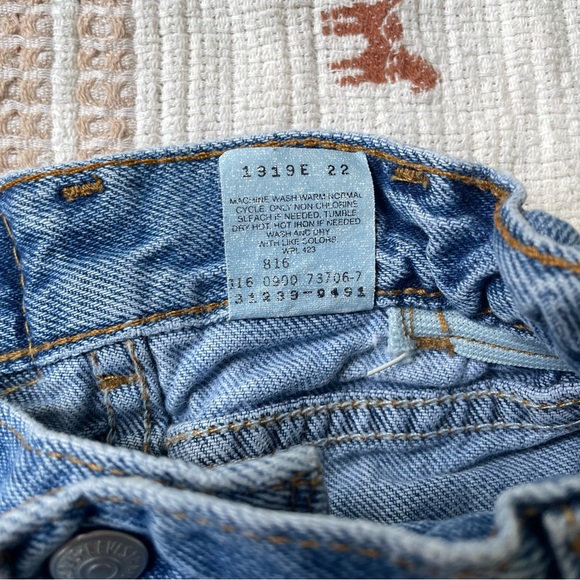 Vintage (1991) Levi’s Orange Tab Jeans - Picture 5 of 5